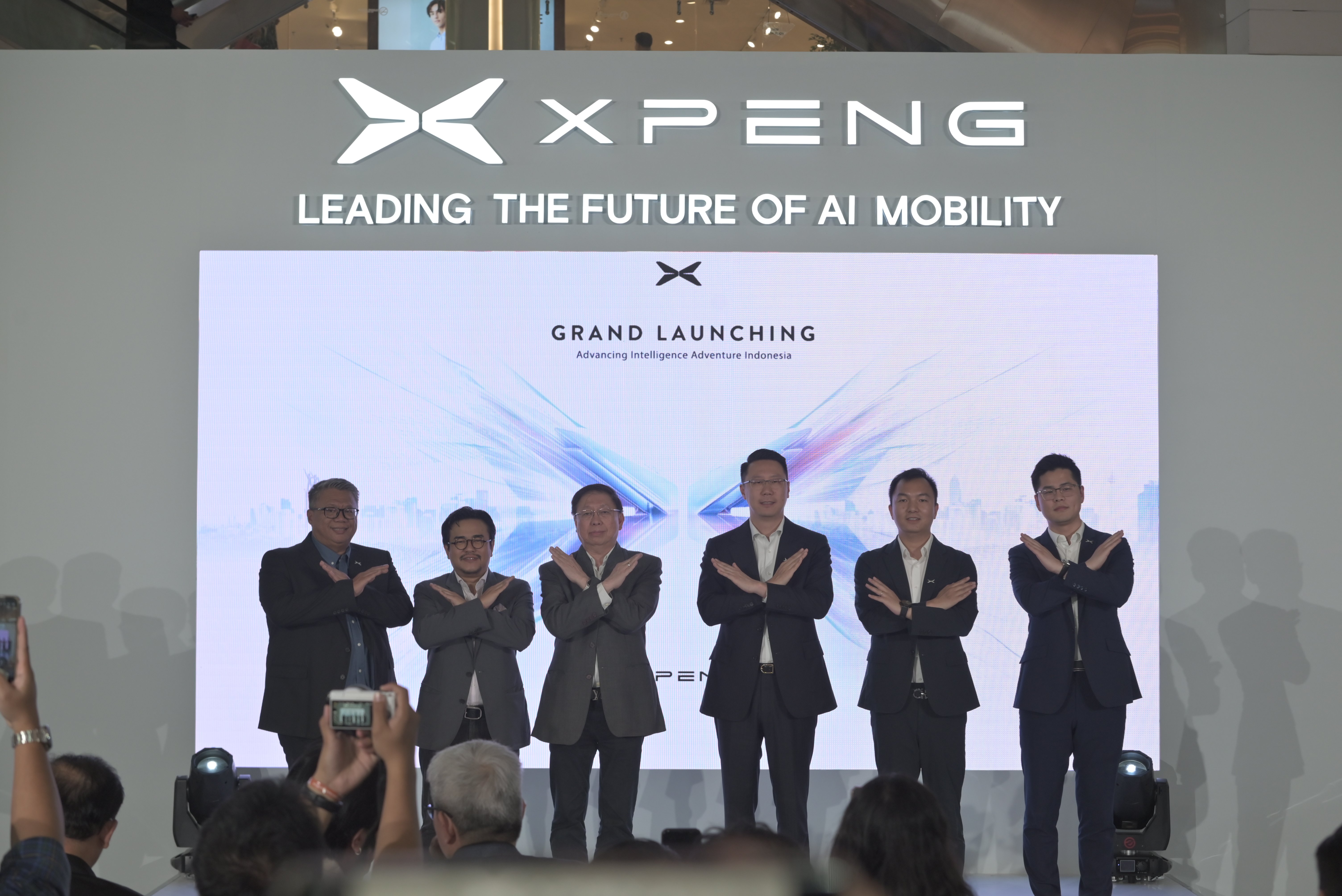 Erajaya Active Lifestyle and XPENG Officially Introduce Future Smart Mobility in Indonesia with the Launch of XPENG X9 and Special G6 Offer